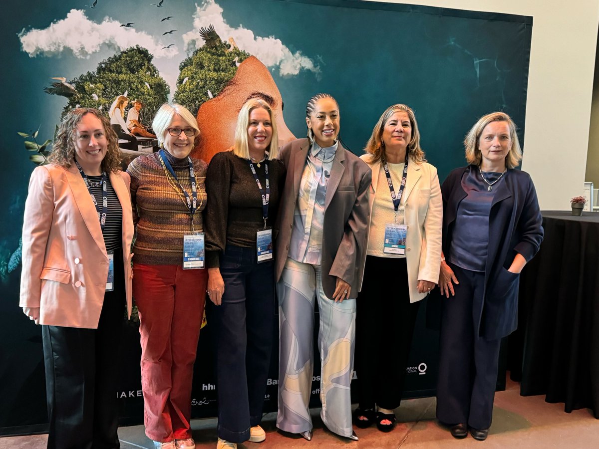 TangledBankHHMI's tweet photo. This Friday we celebrated the world premiere of @BlueCarbonFilm with a full theater at the @oceanfilmfest in San Francisco.
#IOFF2024 https://t.co/ZL4tNTea9B