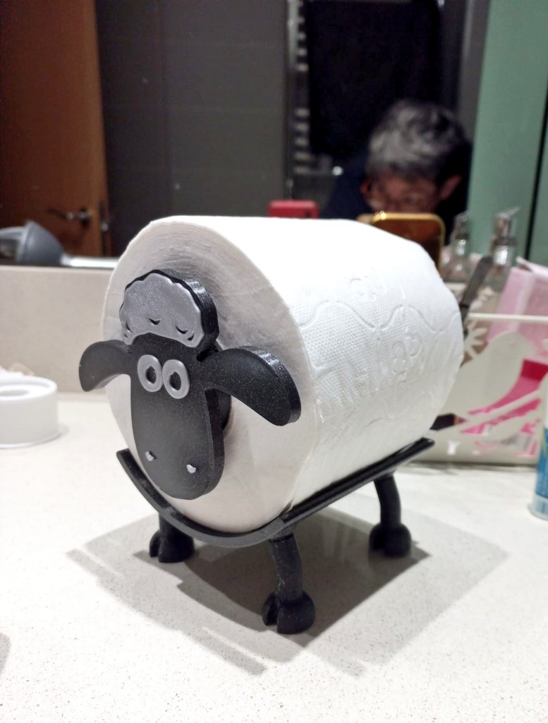 Holi. La meva senyora ha fet això i ho volia compartir #3Dmakers #ShauntheSheep