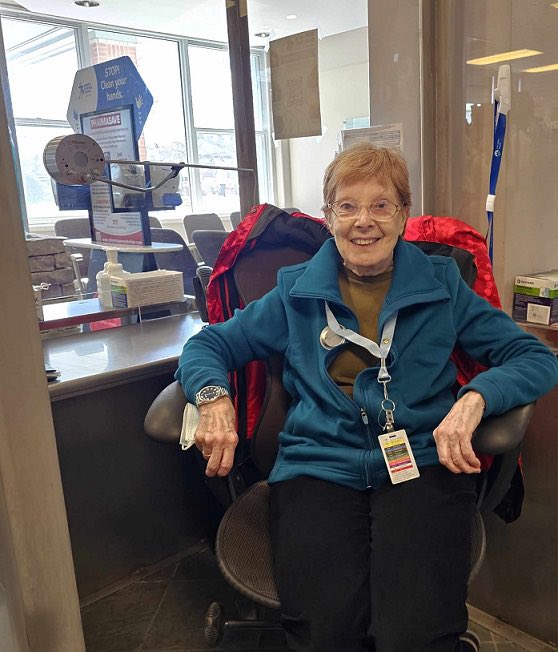 🌟Celebrating #NationalVolunteerWeek at Oak Valley Health! Lovely day today, with a beautiful luncheon for our Uxbridge volunteers. Grateful for the incredible dedication and kindness of our volunteers 💙💚💙💚 #VolunteerAppreciation #uxbridge #markham #stouffville