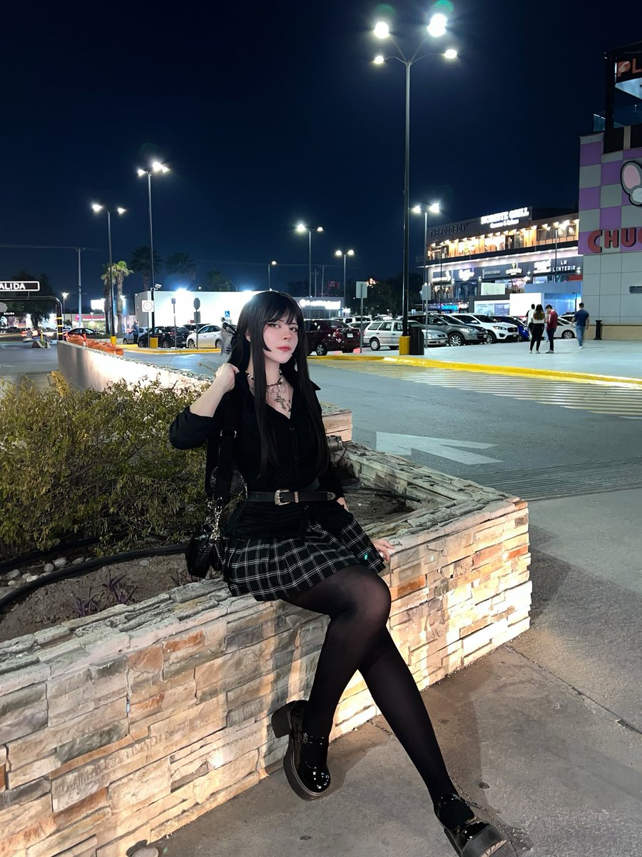 xKatlyne's tweet photo. 🙂‍↔️🤍✌🏻 https://t.co/h8qAsjNvFT