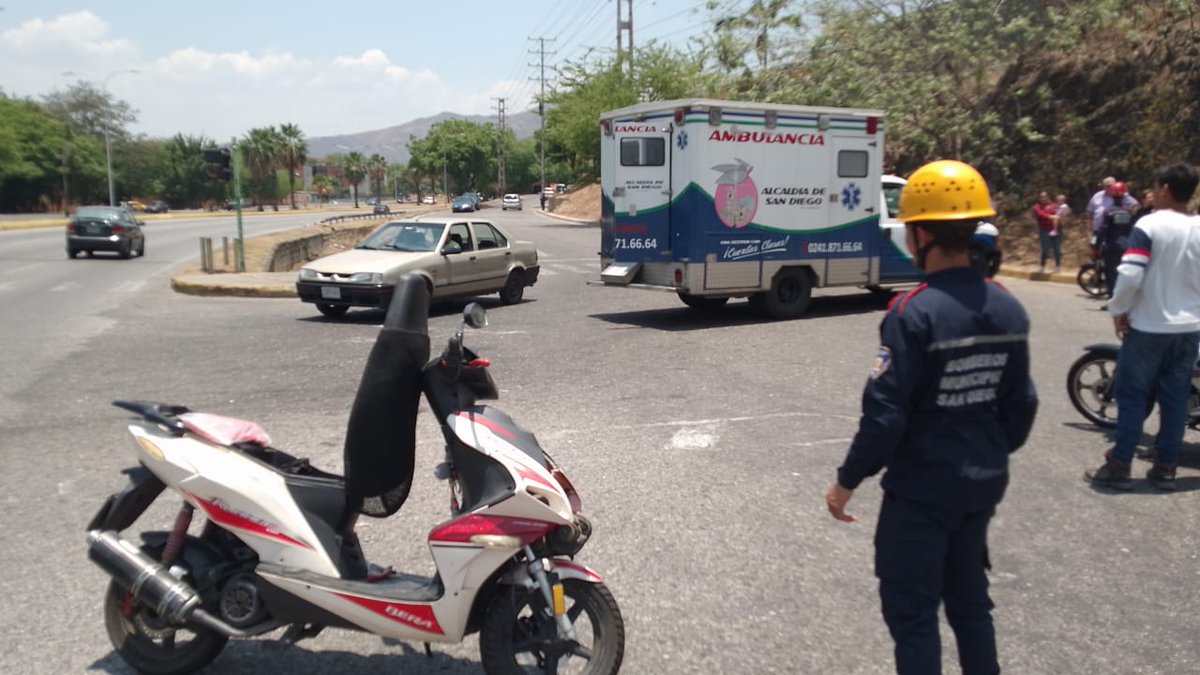#SNGR/BN *REDAN* : CENTRAL *ZOEDAN*: CARABOBO *Colisión de vehículo con lesionado* @leonjura @DGNBEnLinea @CentralReedan @zoedancarabobo @Alc_SanDiego