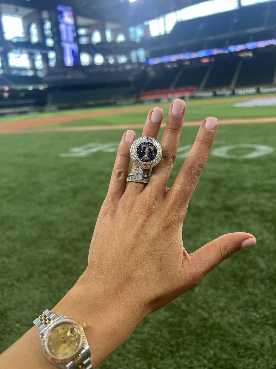 Wedding ring ☑️ World Championship ring ☑️ What a special year 🩵 so beyond grateful!