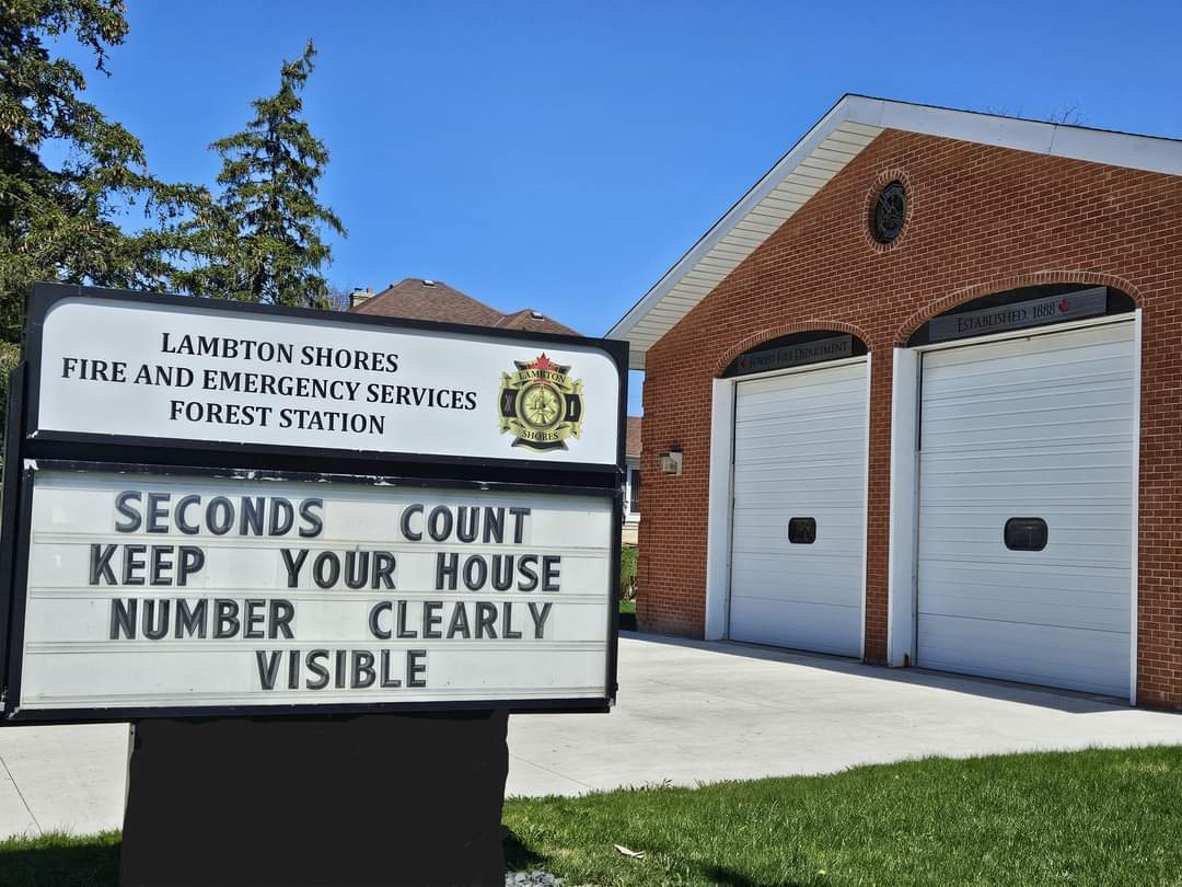 LambtonShoresFire (@lambtonshoresfd) on Twitter photo 