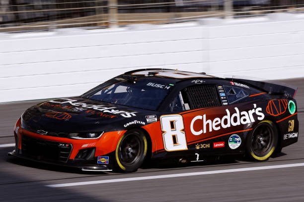 Cheddar’s will be on Busch’s car for the first time since Atlanta!

Hoping for 2 spots better this time 😉