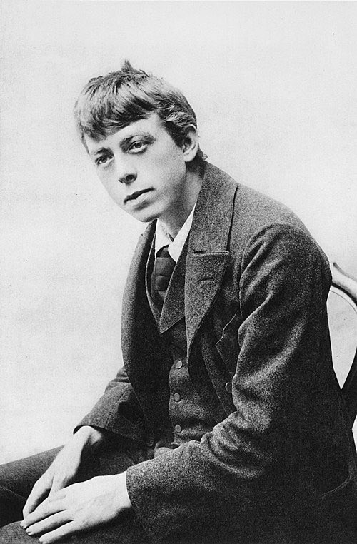 The Swiss writer Robert Walser was born on this day in 1878. I wrote about My Heart Has So Many Flaws, a collection of his early poems, translated by @KristoforMinta and published by @sublunaryeds: paradise-almanac.net/p/no-time-is-t…