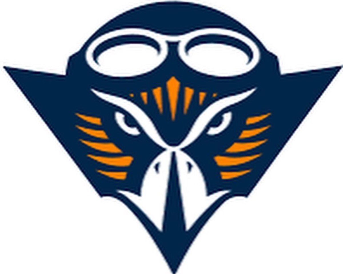 Blessed to receive my first Division 1 offer from Tennessee-Martin #AGTG ✝️ @FBCoach_P