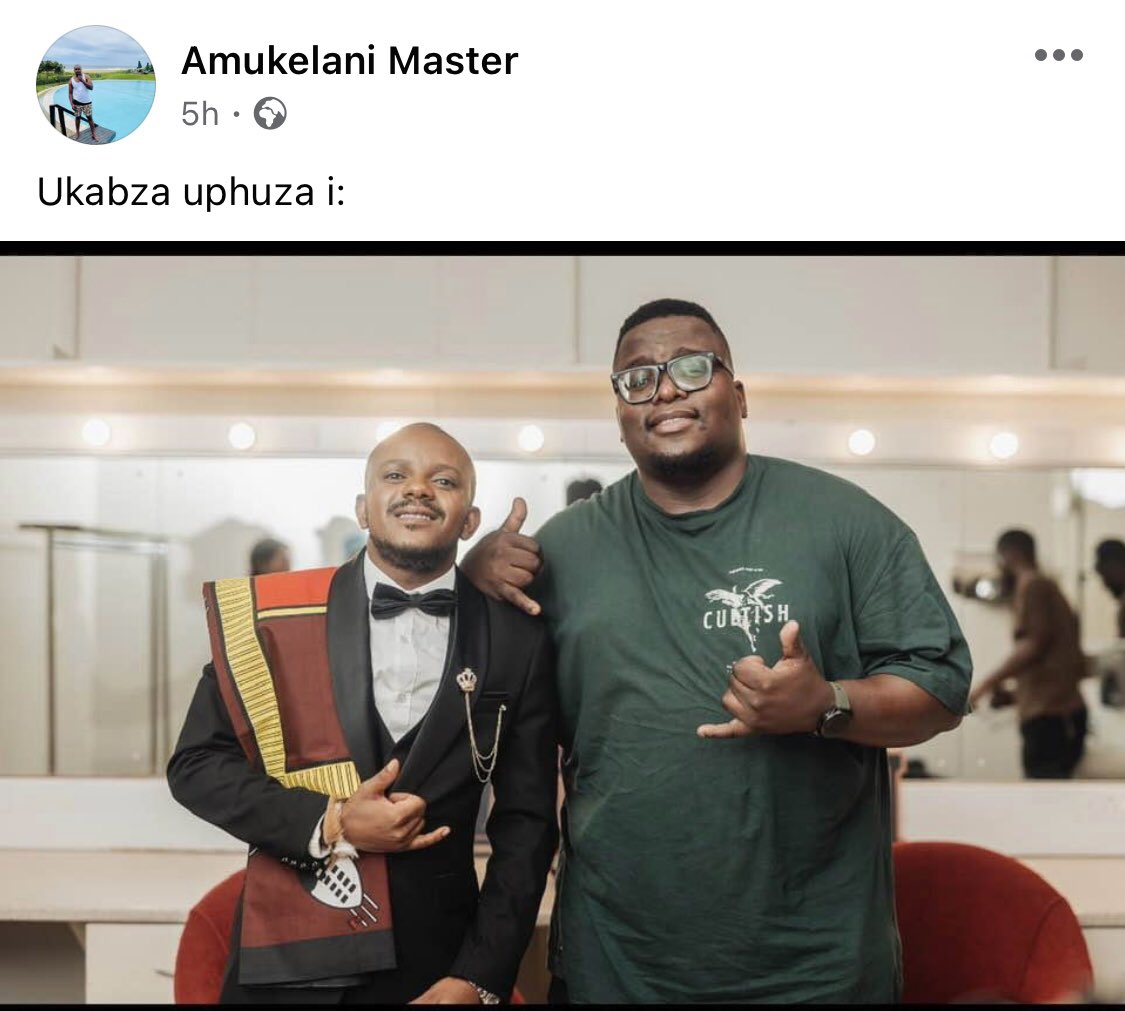 MasterAmukelani's tweet photo. @Solphendukaa 😂😂😂 https://t.co/hFJiqHkWuQ