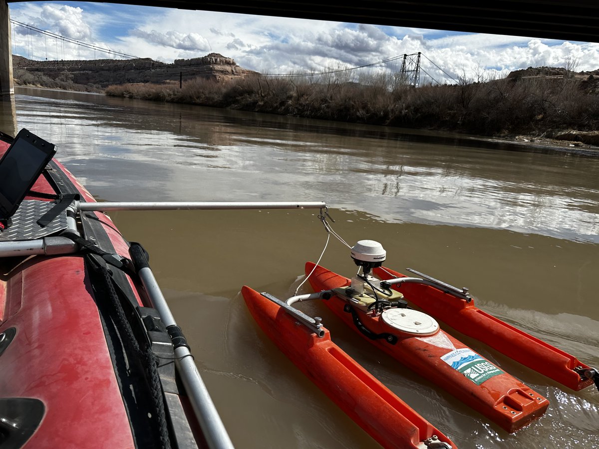 Beautiful views for the #Moab field office while measuring the #ColoradoRiver.