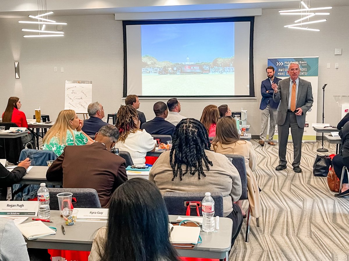 Today marked the exciting start of the Mid-South Basic Economic Development Course through @_AEDCE! Our very own Randy Zook and Andrew Parker delved into workforce development and several of the workforce initiatives led by the State Chamber/AIA and @beprobeproudar! #2024MSBEDC