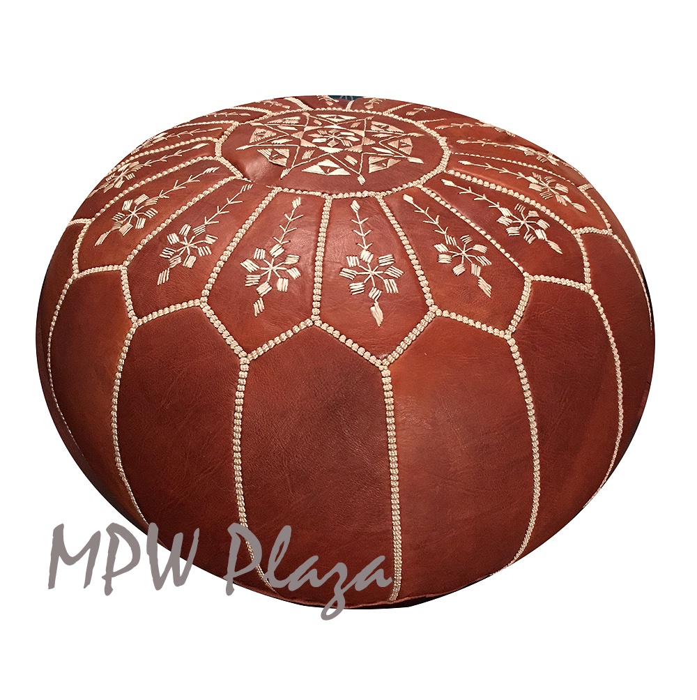 ⛳️ Treat yourself to a Premium MPW Plaza Moroccan Pouf 🌺  ships from USA 🌹
#luxuryhouses #luxurylifestyles #luxurygirl #luxurylivingroom #luxurystyle #luxuryapartments #luxuryshopping #luxuryshoes #luxurybags #luxurycollection #luxurycondos #luxurymansion #luxuryproperty