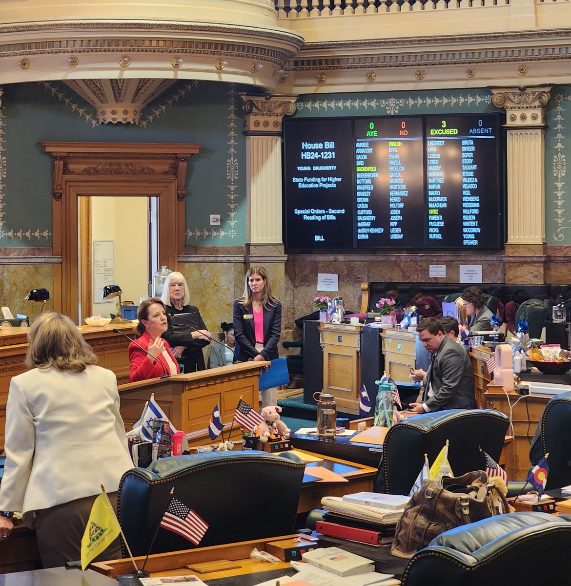 Thanks to our prime sponsors in the House @RepMaryYoung and @LindseyForCO and to many sponsors including @ShannonBird4CO our bill to fund the @UNC_Colorado osteopathic medical college and three related health sciences education programs passed the second reading in the House.