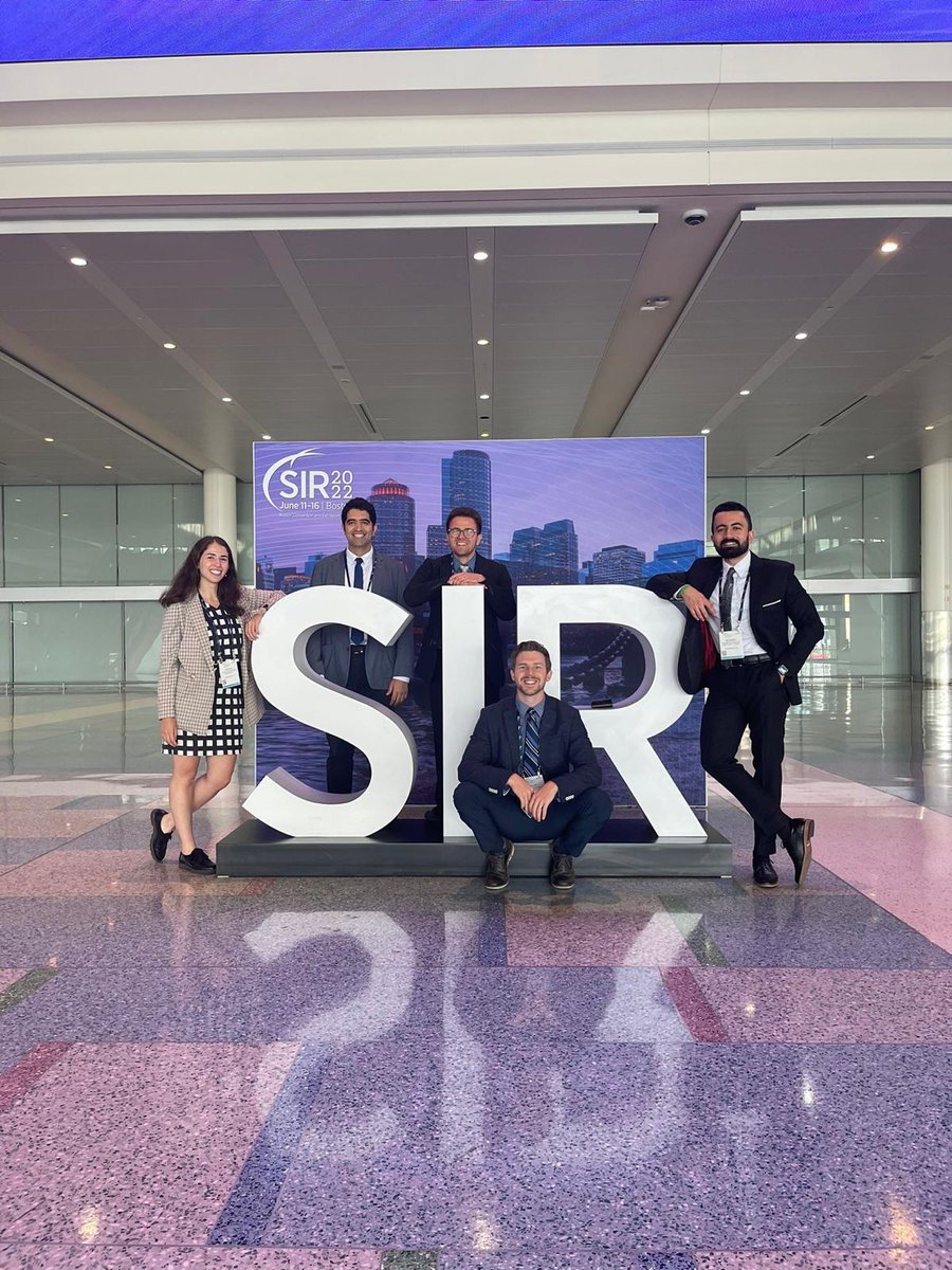 Mayo clinic Florida IR always well-represented! Our Residents Cynthia Garza @cyndlg, Mohamed @Mo_K_IR , Dillon Brown @DillonBrown92, Ali Montezari, Cameron @DrOverfieldMD and our attending Dr. Mark McKinney at SIR22