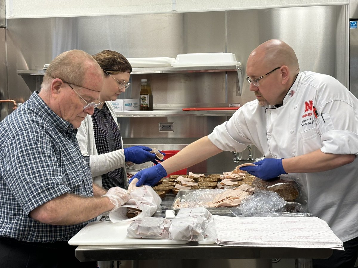 Ari Kohen tweet media