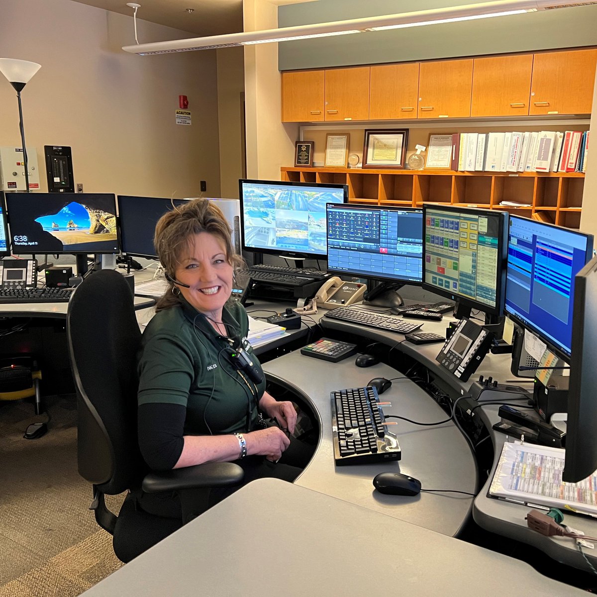 CALAVERASCSO's tweet image. We are thrilled to introduce two new members of our sheriff dispatch team, Colleen Ivazes and Kylie Bidinost! Please join us in welcoming Colleen and Kylie! #Calaverassheriff #dispatcher