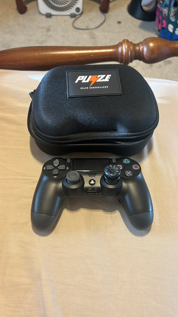 Shoutout to <a href="/PulzeController/">Pulze Controllers</a> for the controller they went out their way to run and get me a last minute controller built and was able to secure T4 at my first lan absolutely love the controller Ty💚