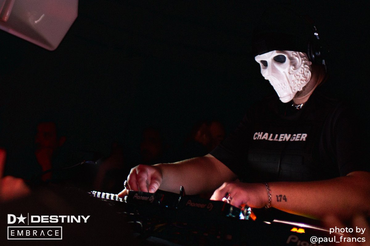 Shooting shots at <a href="/nomadtoronto/">NOMAD</a> w/ <a href="/destinyevents/">Destiny Events</a> &amp; <a href="/EmbracePresents/">Embrace Presents</a> - ft <a href="/reapernoises/">💀 REAPER 💀</a> and <a href="/rebelscummusic/">Rebel Scum</a> w/ <a href="/hydeedub/">Hydee</a> and <a href="/marcusvisionary/">Marcus Visionary</a> 

Link to video: youtu.be/9ca8AxobnWo?si…