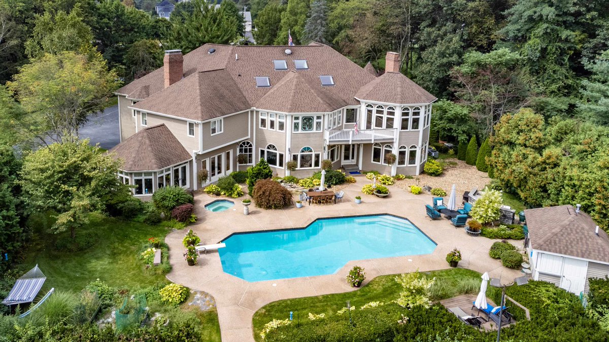 Verani Realty tweet media