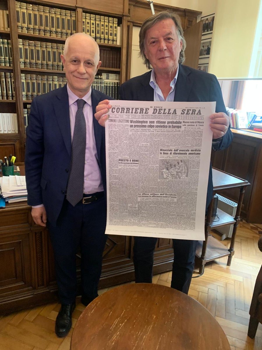 Una visita per me molto gradita al Corriere della Sera.Il direttore Luciano Fontana mi ha fatto dono della prima pagina del giornale con la data della mia nascita. Grazie.