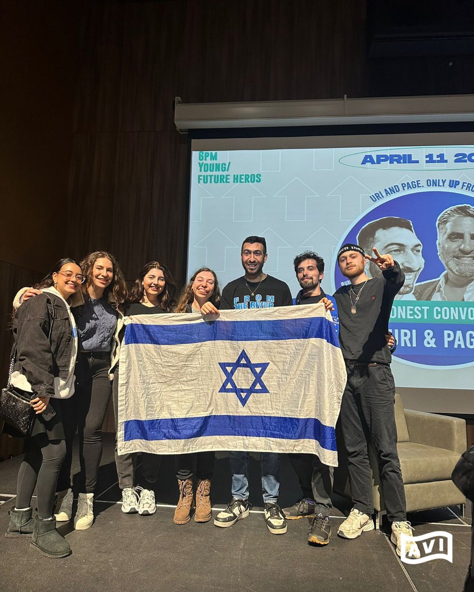 A wonderful talk with @uricohenisrael and @pagemagen about navigating life in a post October 7th world.

In attendance was @TorontoMet student and Campus Media Fellow Adi 🇮🇱

#AmYisraelChai #thepeopleofisraellive #postoctober7 #studentevents #studentadvocacy