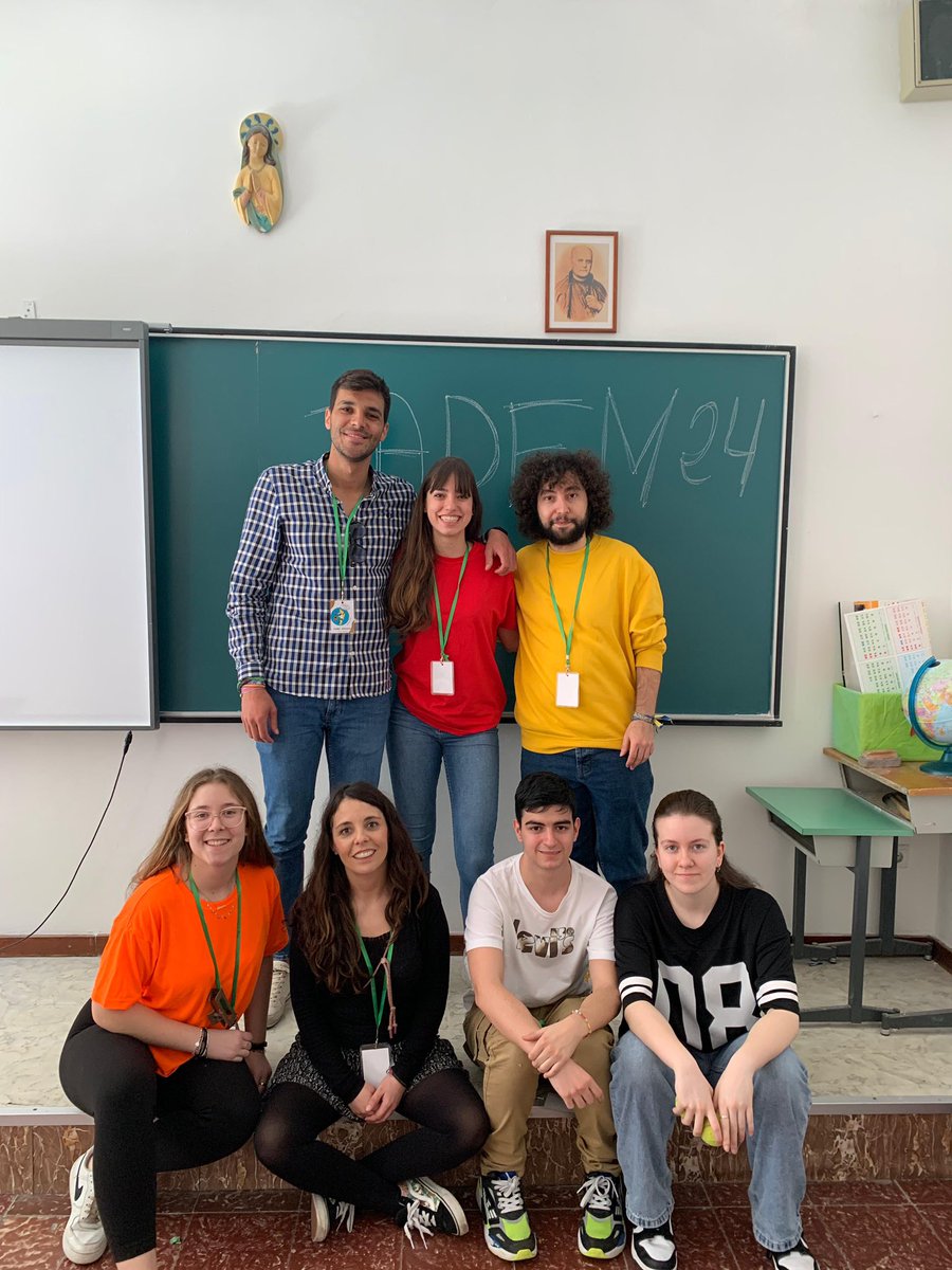 ¡El JADEM 2024 ya es historia! 🐸🎤

Fuimos los anfitriones de esta edición junto con nuestros compañeros de <a href="/STrinidadZamora/">Stma Trinidad- Fundación Educativa ADD</a> y <a href="/corazondjesusza/">Corazón de Jesús (Zamora)</a> y el resultado no pudo ser mejor 💙🙂

¡Hasta el año que viene, Jademinos! 👋🏼💙