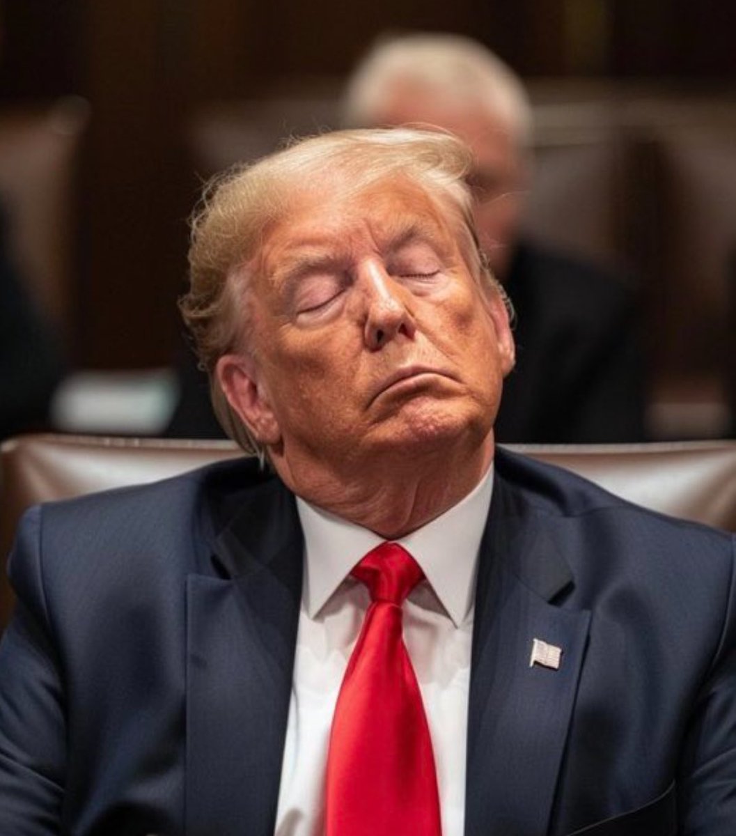 So this is the man who calls President Biden “Sleepy Joe”. What would you call Donald Trump after his first day in criminal court?