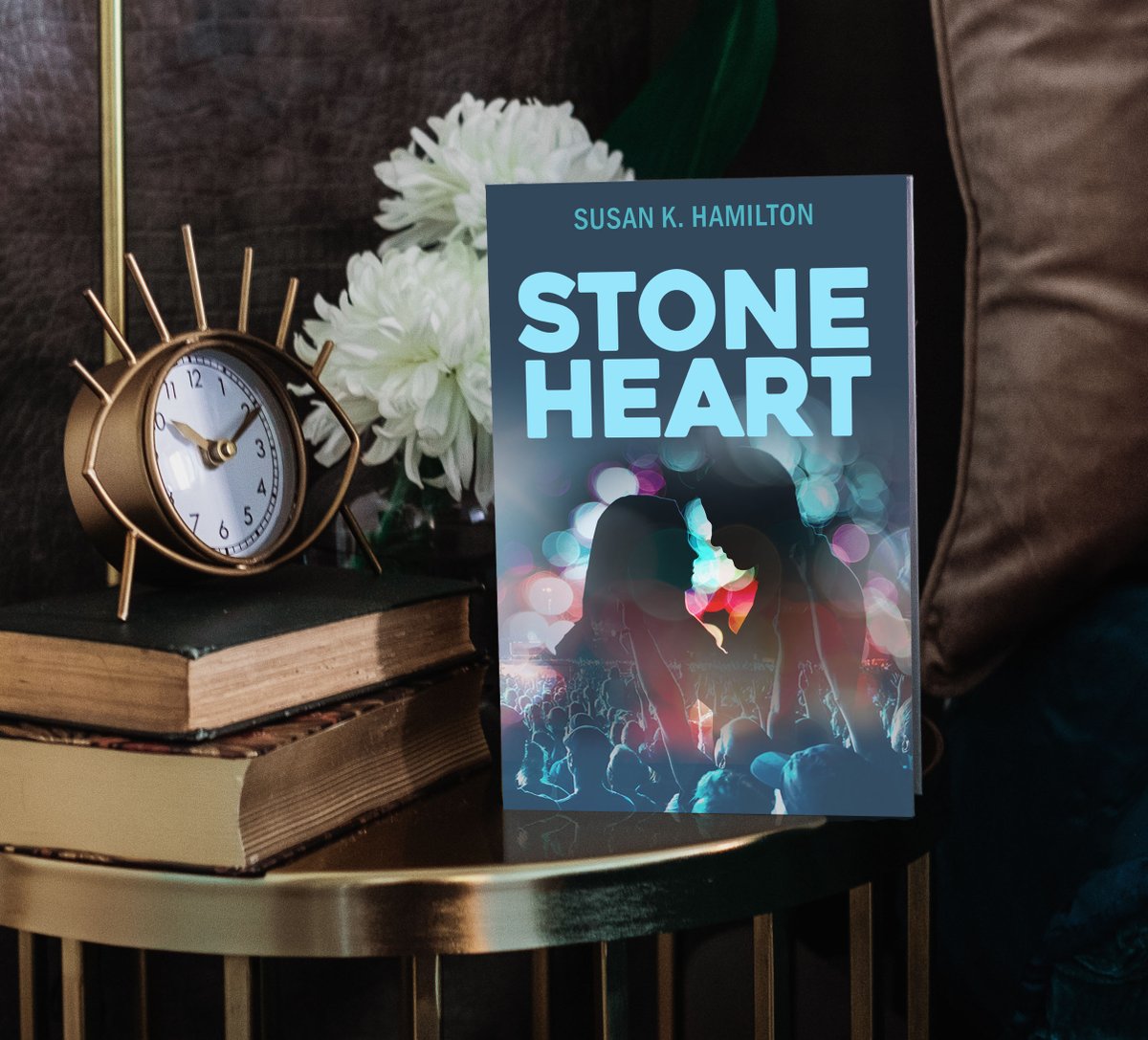 Most of us have that one relationship we look back on and wonder what if? If you had a chance to do that relationship over, would you?#music #books #StoneHeart #secondchances #books #booktwt #reading #amreading B&N: tinyurl.com/2ym6tup4 Amazon: tinyurl.com/mrxevvfy