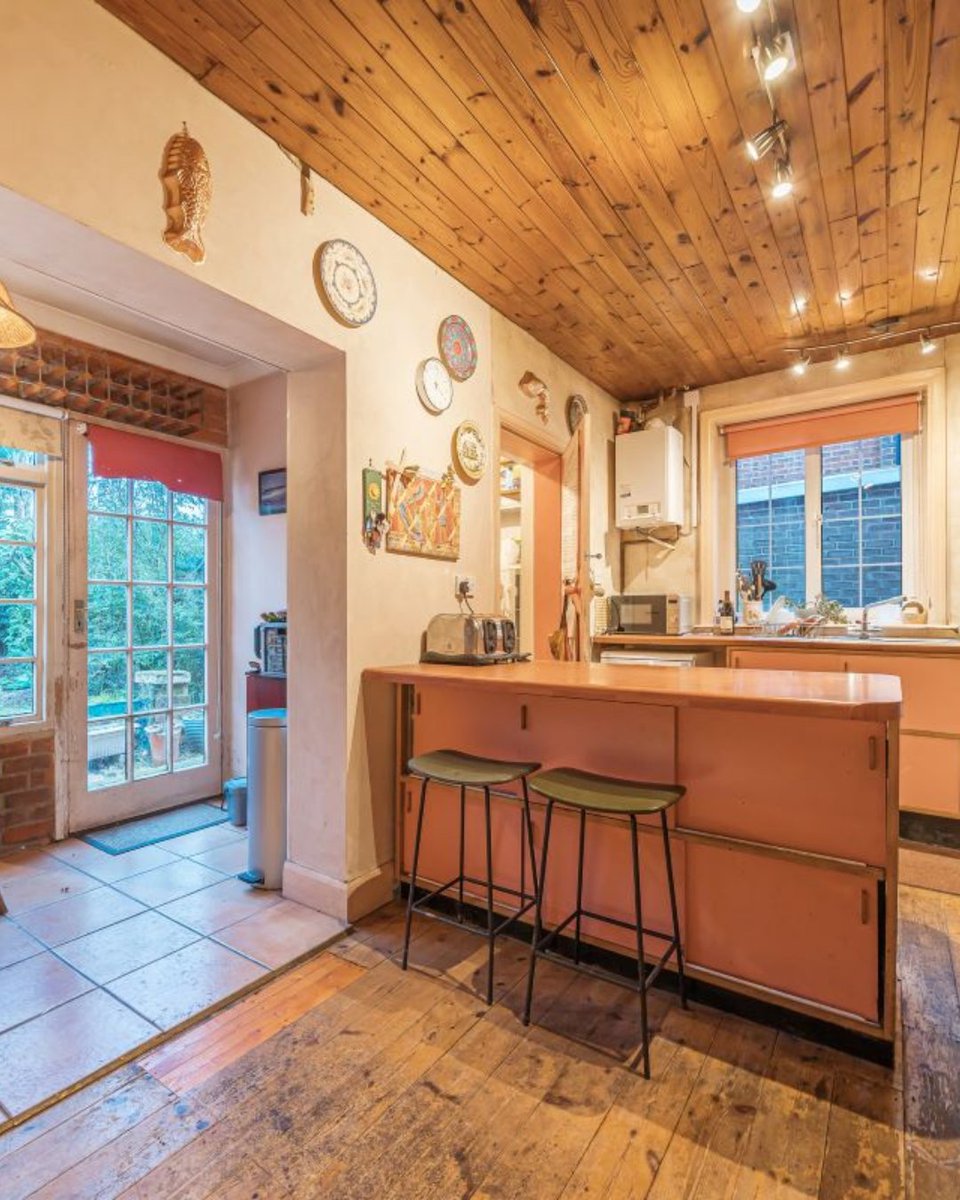 Network Auctions tweet media