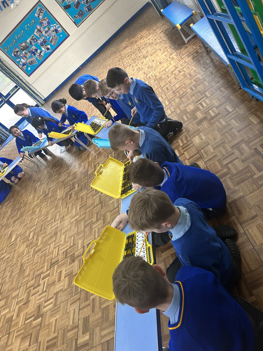 Year 4 have been busy learning key music skills through playing the xylophone this afternoon! #music #musiclessons @alfaeduk