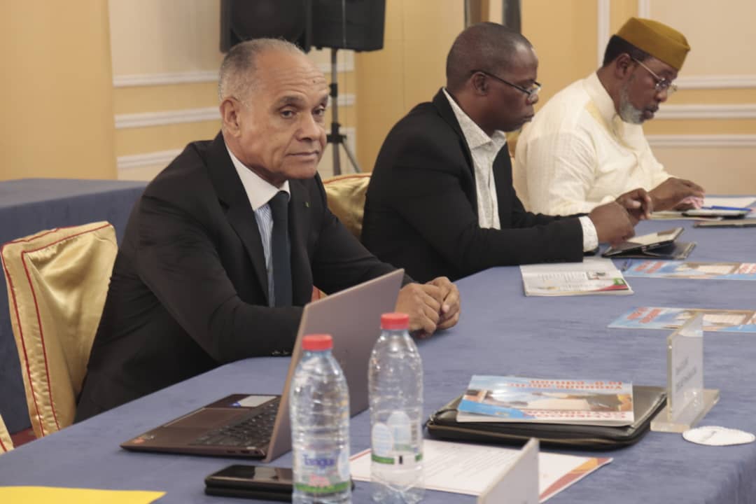 Executive Confederation of African Athletics meeting in Yaoundé Cameroun today 15th April. Very important decisions are taken. The coming championships is to be held in Douala from 21 to 26 June. Instead of 5 days competitions will now be in 6 days.
