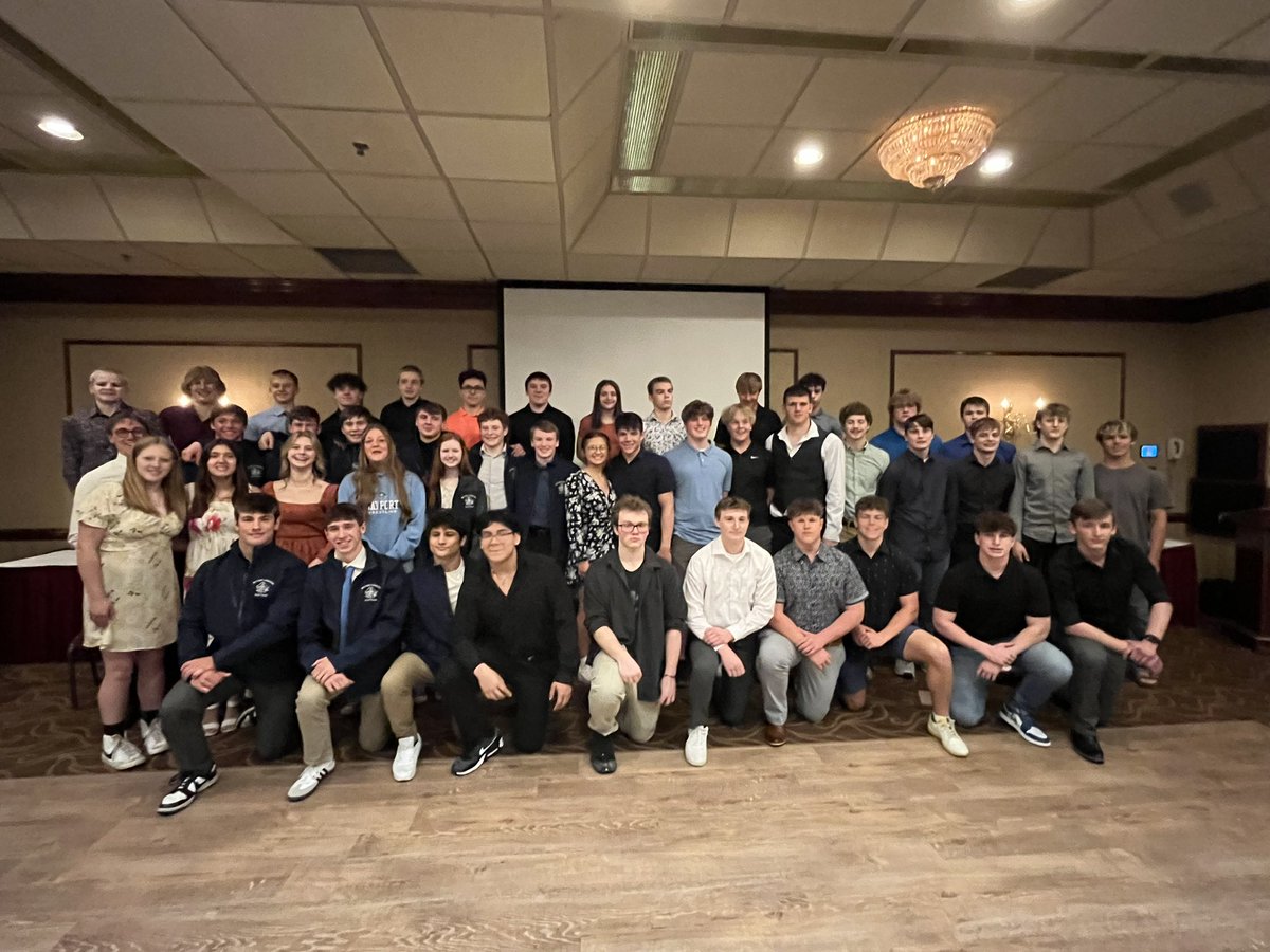 We had a great evening last night celebrating the 2023-24 wrestling season. Congratulations to all of our athletes, managers, coaches, and their families! A special thank you to our seniors and our Elite Team members who now become Alumni of the program. Pirate Pride!