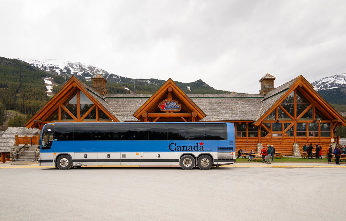 Set those reminders ⏰ Reservations for the Parks Canada shuttles to Lake Louise and Moraine Lake open this week on April 18th at 8am MST. Learn more about visiting Lake Louise and Moraine Lake: bit.ly/3MnwTW3 #MyBanff | @BanffNP