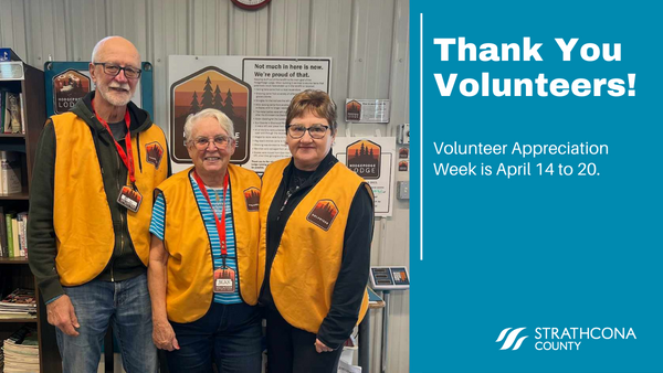 The heart and soul of the HodgePodge Lodge are the over 80 volunteers who assist residents and keep items flowing through the building. We couldn’t do it without you. 💚 #shpk #strathco To volunteer contact greenroutine@strathcona.ca.