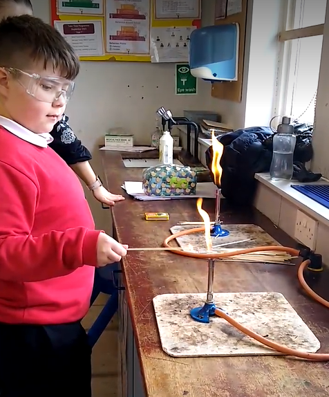 EastMortonCEP's tweet photo. Exciting Science opportunities for our Year 5 children @bingleygrammar @WeAreBDAT #ScienceatEM https://t.co/Gz4JKCbVBN