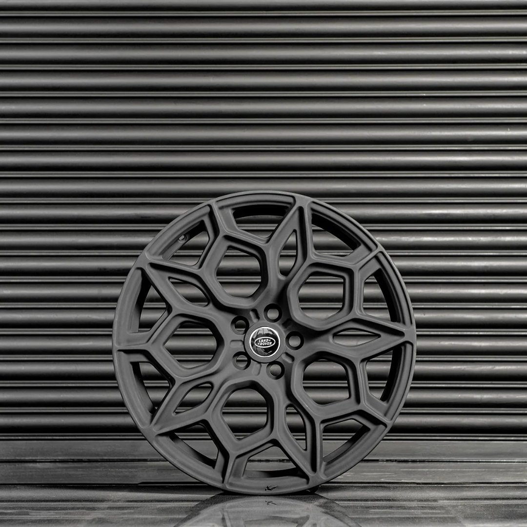 ProjectKahn's tweet photo. SPECIAL OFFER!

Brand: KAHN® Type 57 Wheels
Model: Range Rover (2022-Present)
Material: RS Forged
Colour: Military Matte Black
Size: 23"

https://t.co/jHtxr8X46g

Copyright Design by KAHN®

#ProjectKahn #KahnDesign #RangeRover #Type57 #Wheels #Cars #offers #clearance https://t.co/uVvjHaxvvR