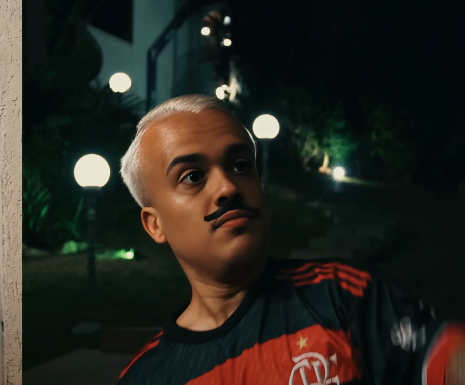 🚨 Mc Saci convoca sósias de Chico Moedas e lança clipe de "Aquariano Nato" com Mc Pretchako e Dj Sammer

portalrapmais.com/mc-saci-convoc…