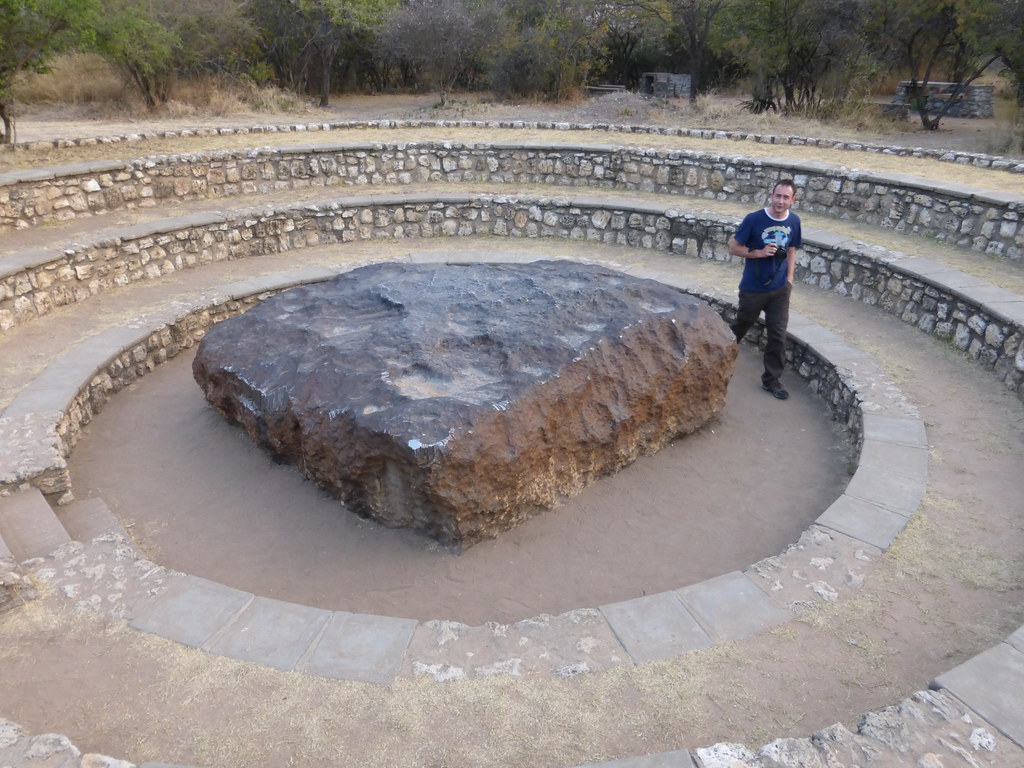 Discovered in Namibia, the Hoba meteorite is the largest known on Earth, weighing a massive 60 tons and yet mysteriously left no impact crater. How did this gigantic iron mass land without marking the Earth? 🌍🌌