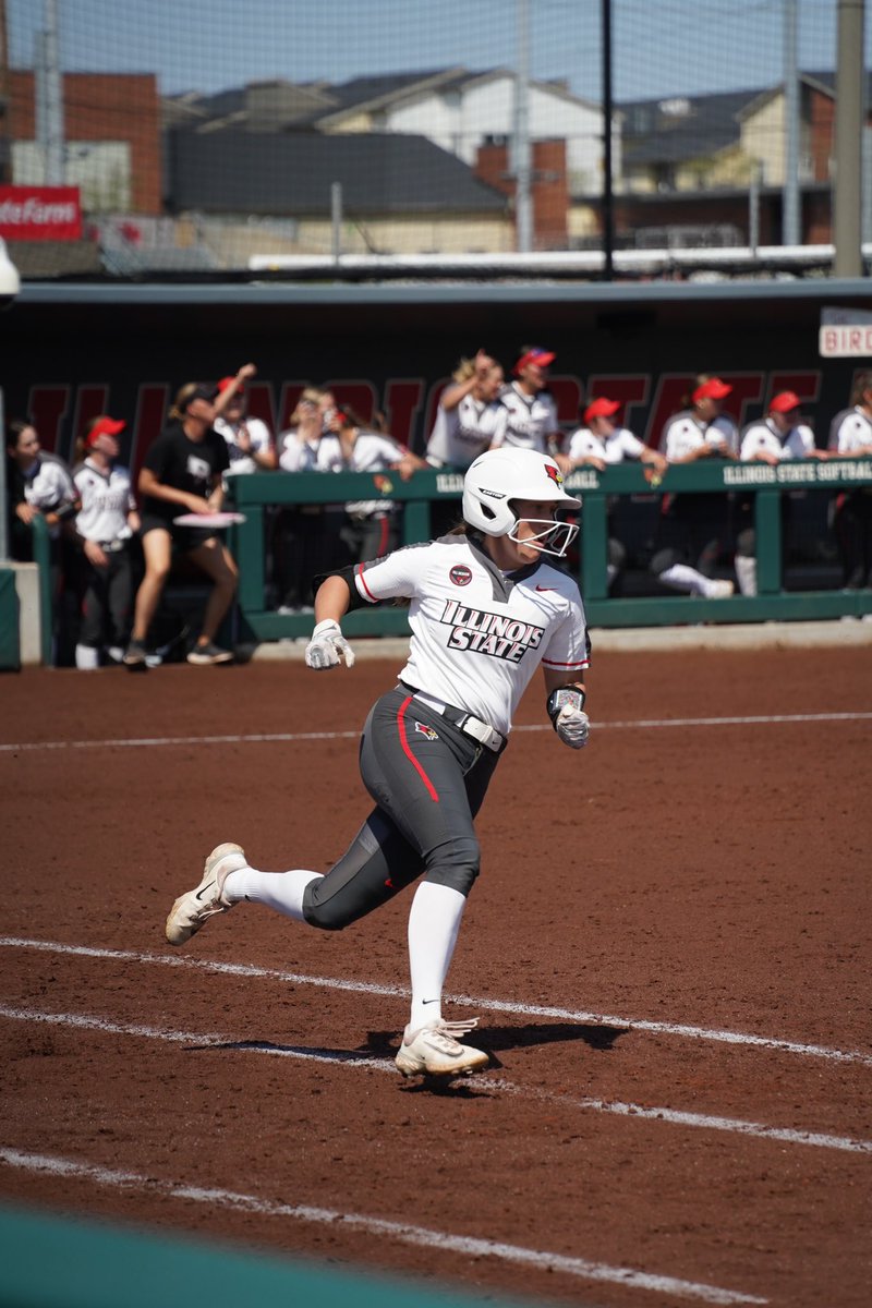 RedbirdsSB's tweet photo. POV: you’re watching a walk-off whack in motion 🍿

#RollBirds https://t.co/e48U6ZOtaf