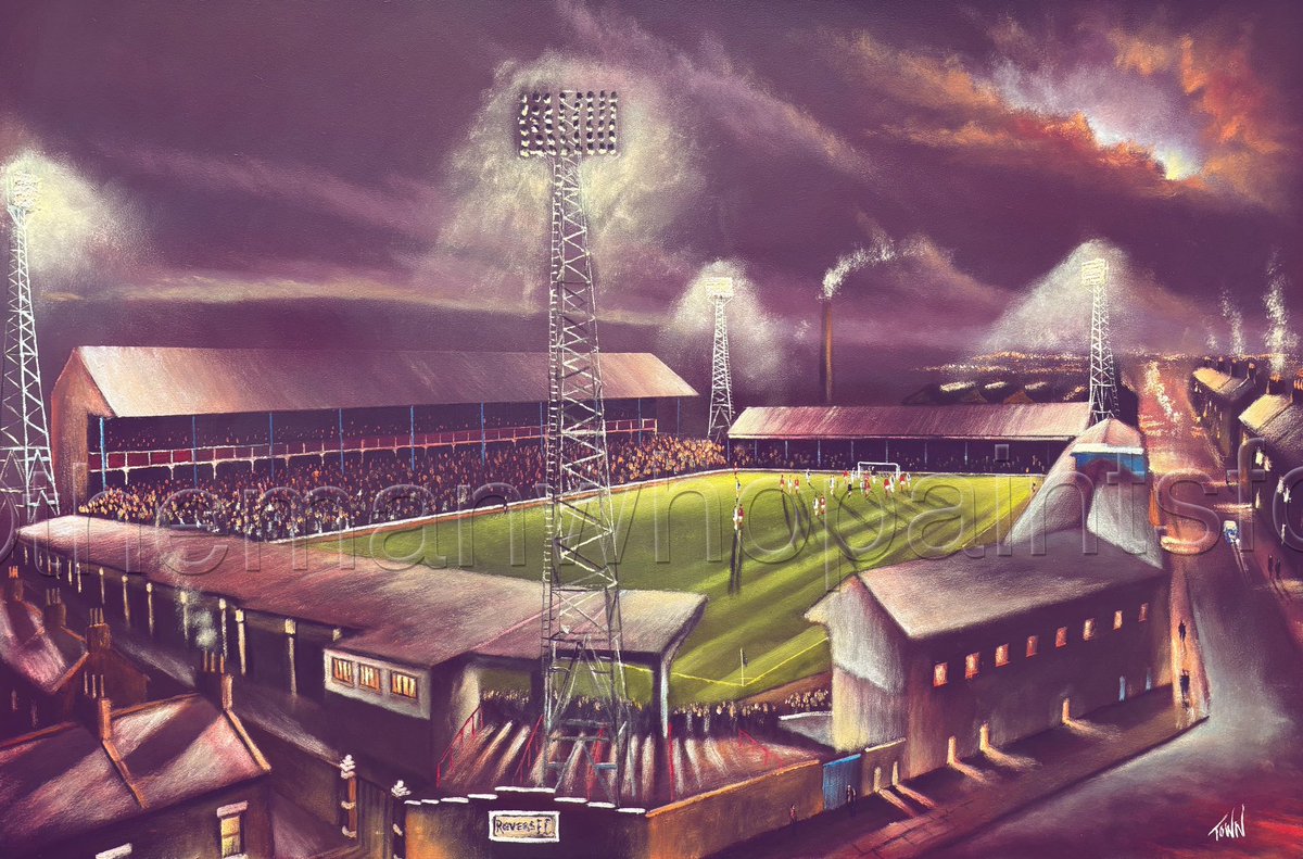 StadiumPortrait's tweet photo. Check out sports artwork by Paul Town - originals, box canvases, prints and jigsaws  - find your club at  https://t.co/box5bizmoi  for all your present needs or just to treat yourself  #backburn #blackburnrovers #brfc @Rovers https://t.co/Pg5IdciMCm