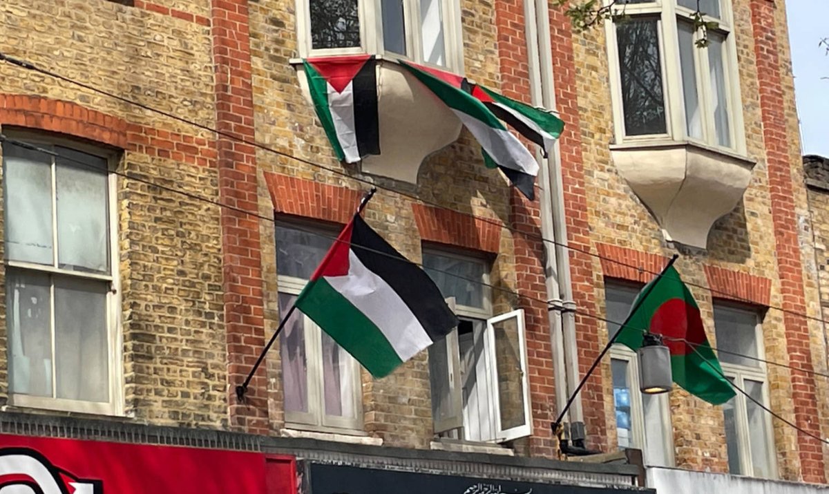 ozarabmedia's tweet photo. War on Gaza: What happened to the right to fly #Palestine flags in east London? #War on Gaza: What happened to the right to fly Palestine flags in east https://t.co/QmnY1HkyVL #RightToFly #EastLondon #UnitedKingdom #warongaza #PalestineFlag https://t.co/yZ2pYy7scl