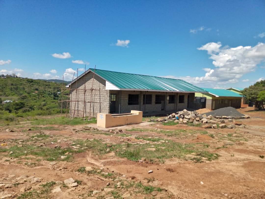 KWamatangi's tweet photo. CGK-ECDE34: Matathia Primary School model ECDE centre in Ngoliba Ward, Thika Sub County is nearing completion.
Congratulations, Hon Joachim Njama, MCA Ngoliba Ward.
#MakingKiambuGreatAgain https://t.co/graDC8OLkW
