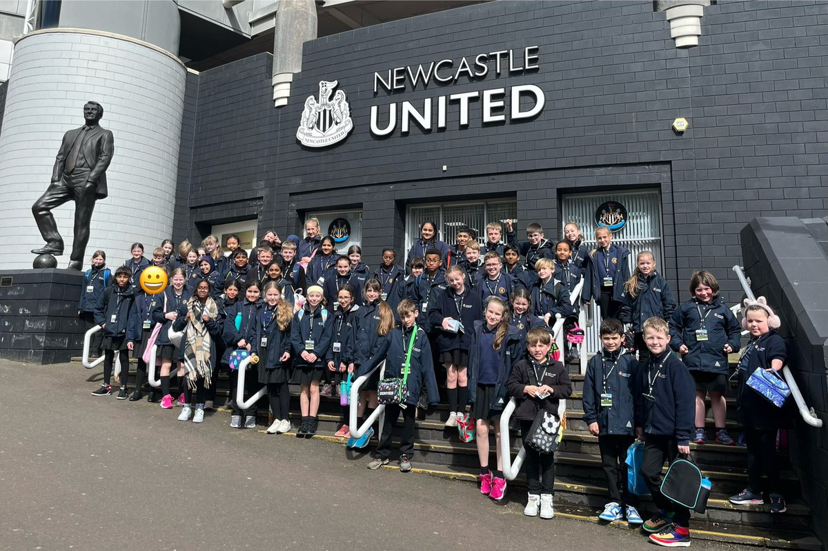 KS2 Top5 Stamp Champs for each class from the Autumn term were rewarded with a trip and tour to St James Park today. An excellent morning enjoyed by these fantastic students!