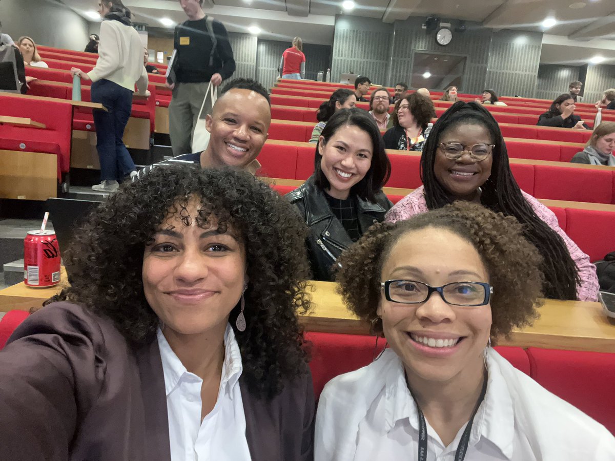 Just a bunch of good looking sociologists in London @blackcapitol @RavenclawSoc23 @thePhDandMe @BlkSocWithQTNA at #LSEBJS