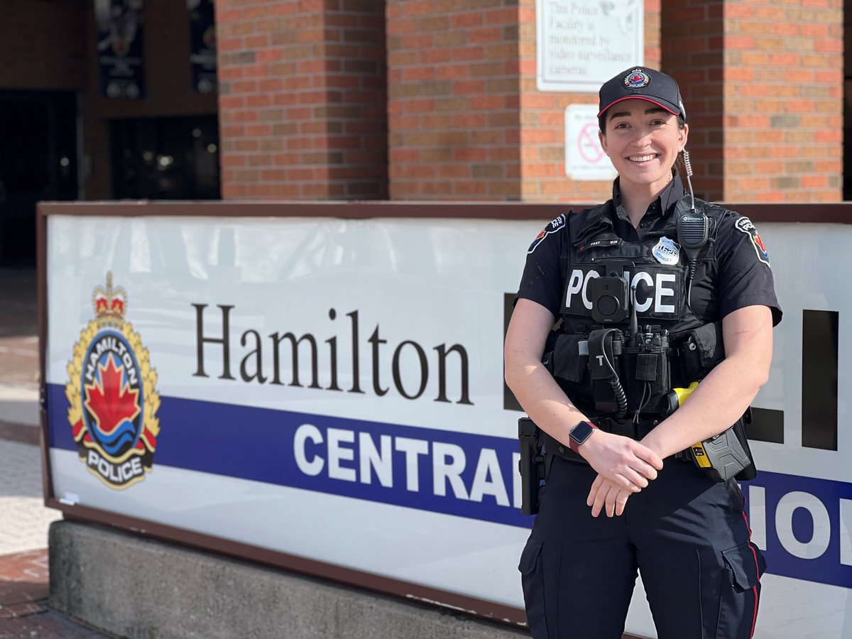 #BlueLine is proud to present the 2024 Rookie of the Year Award to Cst. Veronica Fast, @HamiltonPolice! This award highlights promising new officers who are creating positive waves among their peers, communities & beyond. Read: blueline.ca/policing-with-… #RookieOfTheYear #Police