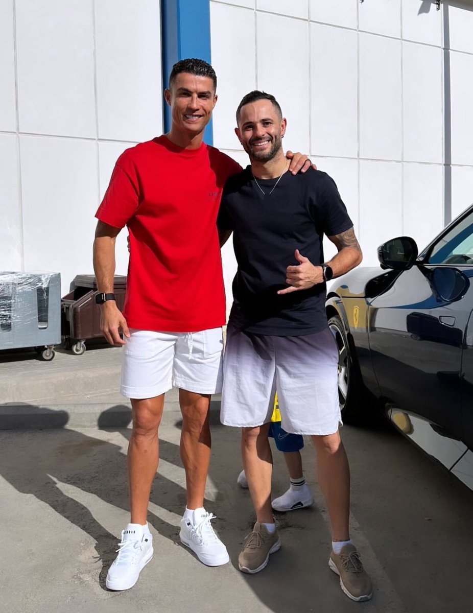 mart_wan1's tweet photo. @Cristiano G.O.A.T🐐 https://t.co/rJ4cvj51l1