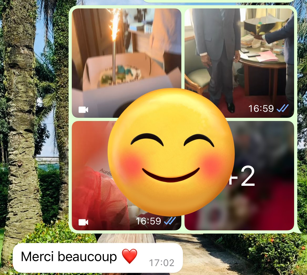 ladelicieuse237's tweet photo. Dernière surprise de la journée pour l’anniversaire de leur papa 🥰

❤️Panier surprise 
❤️Gâteau d’anniversaire 
❤️Saxophoniste 

Clients satisfaits 🥰
Merci beaucoup pour la confiance 🥰

📍Yaoundé https://t.co/DZgMWdnQ7v