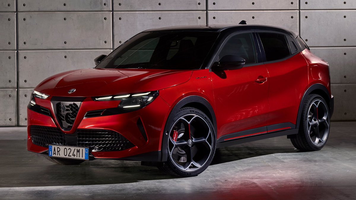 Straight from the ‘you couldn’t make it up’ dept, Alfa has had to rename its first EV five days after it was revealed. The Milano is now the Junior. Why? Because you can only call it after somewhere in Italy if it’s built in Italy. Not Poland. How did Ford get away with Torino?