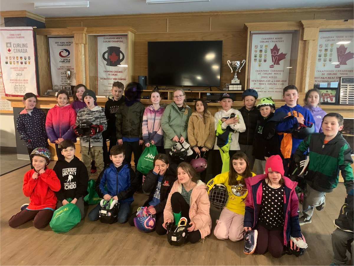 Grade 4 curling 2024. 🥌🥌🥌