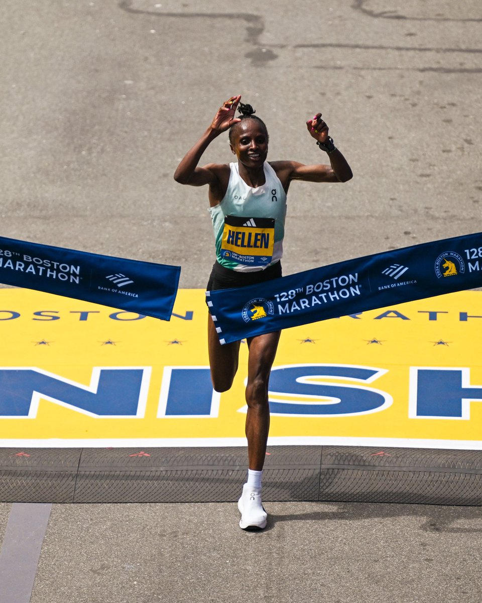 Hellen Obiri defends her Boston Marathon title (2:22:37) in a clean podium sweep for Kenya.

Sharon Lokedi and Edna Kiplagat finished 2nd and 3rd respectively.

Congratulations 👏 👏👏

#TeamKenya 
#RadullKE