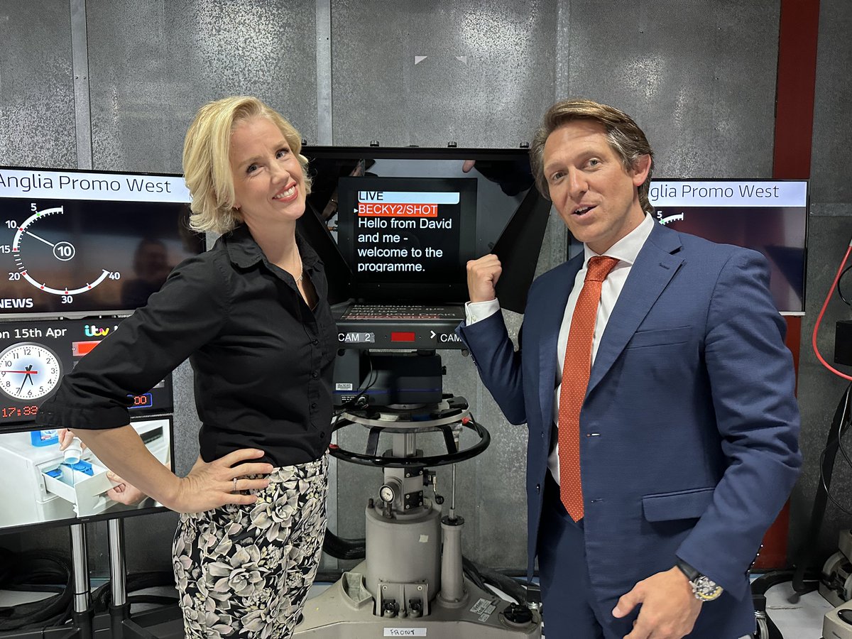 DavidWhiteleyTV's tweet image. As it’s Monday and the start of a new week @itvanglia @beckyjagotv and I always like to make sure the autocue is in full working order. We’ll then check the cameras and the microphones too. All part of the service. 
See you at 6 #ITV1