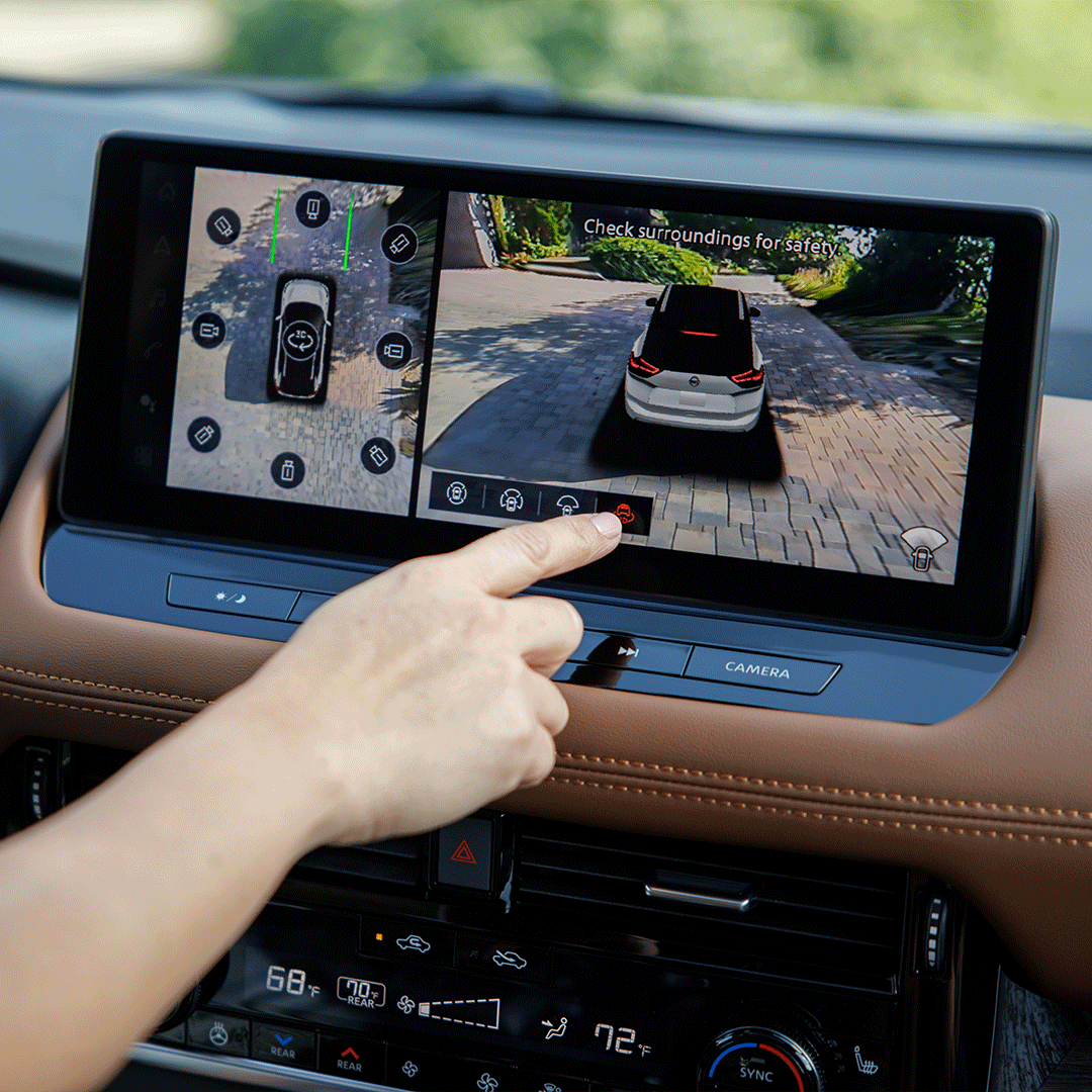 AutosLatinos's tweet photo. Experimenta el futuro de la comodidad con la nueva pantalla táctil de 12.3" disponible en el #NissanRogue 2024. Tu centro de comando para una conectividad y control perfectos. https://t.co/3NCAWez7VT